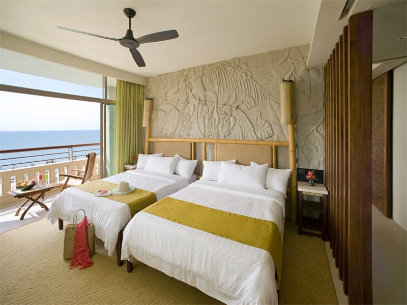 Family Deluxe Hotel Room Family Deluxe Hotel Room